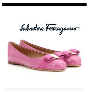 Salvatore Ferragamo Varina Pink Patent Leather Flats size 9